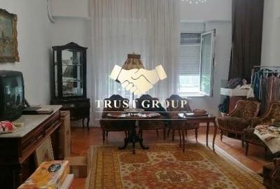 Apartament cu 3 camere decomandat în Clucerului
