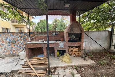 Casa de vanzare in Eforie Nord teren proprietate 300 mp - 17