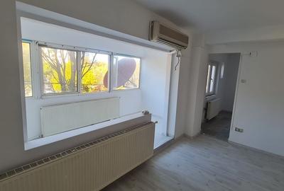 De inchiriat apartament cu 3 camere , Tineretului sector4 - 1
