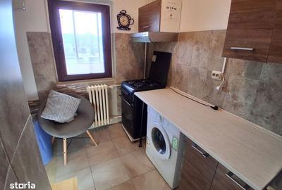 Garsonieră decomandată în Albești - 8