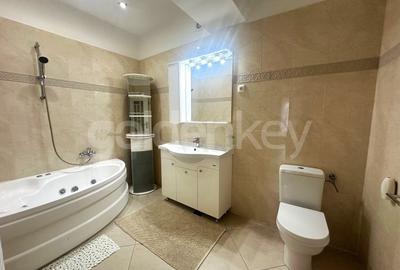 Apartament cu vedere spectaculoasa catre mare - 8