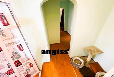 Apartament cu 3 camere semidecomandat în Vest - 4