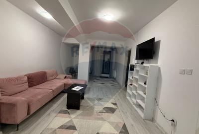 Apartament cu 3 camere de închiriat în zona Valea Rosie - 1