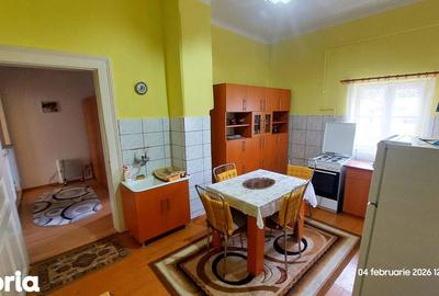 Casă cu 4 camere cu Teren 763 Mp în Central - 6