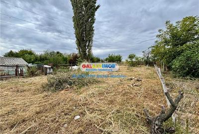 Casă cu 3 camere cu Teren 2656 Mp în Bărcănești - 2