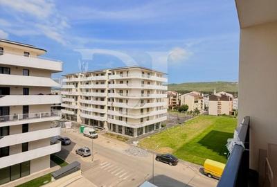 Apartament cu 3 camere semidecomandat, mobilat în Florești - 17