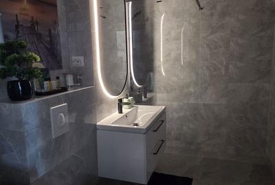 Apartament cu 2 camere decomandat în Palazu Mare - 3