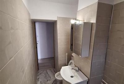 Apartament cu 4 camere semidecomandat în Circumvalațiunii - 9