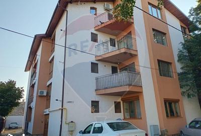 Apartament cu 2 camere, mobilat în Romanilor - 11