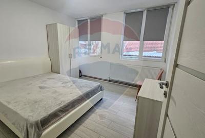 Apartament cu 3 camere de vanzare pe Str.Victoriei/Sibiu - 2
