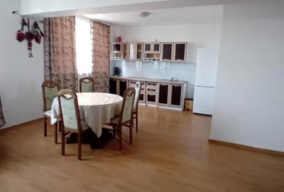 Garsonieră decomandată, mobilată în Central - 4