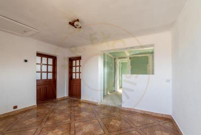 Casa cu teren de 1069 mp Bradu la 10 min de Pitesti! - 8