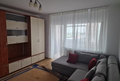 De Inchiriat Garsoniera confort 1 Sporit -Obcini etaj 9 - 1