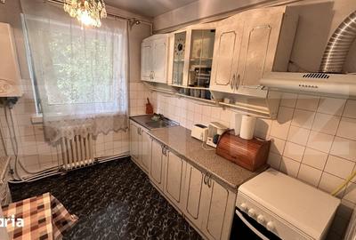 Apartament cu 3 camere decomandat în Central - 10