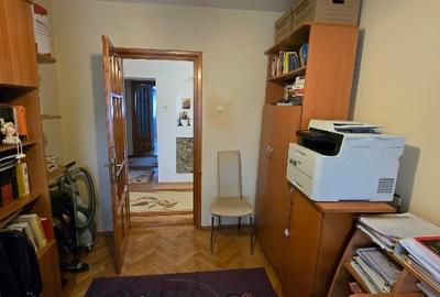 Apartament cu 4 camere decomandat în Ștefan cel Mare - 6