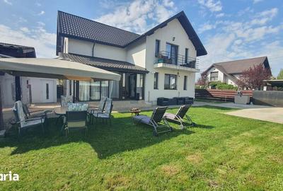 Casă cu 5 camere cu Teren 450 Mp în Crevedia - 1