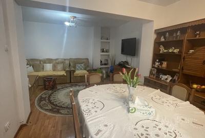 Casă individuală cu 11 camere cu Canalizare în Mihai Bravu - 6