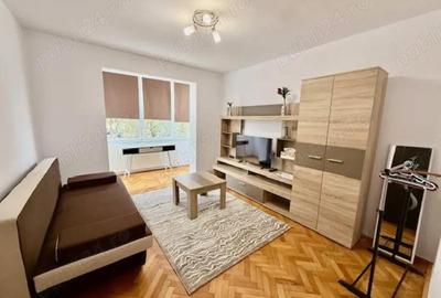 Apartament cu 2 camere decomandat în 7 Noiembrie