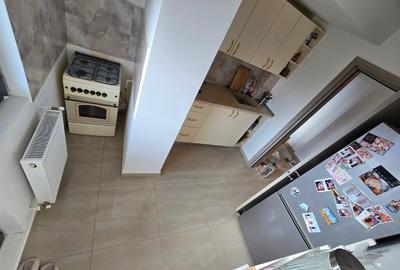 Apartament cu 2 camere decomandat în Prelungirea Ghencea - 10