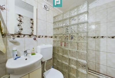 Casă cu 5 camere cu Teren 439 Mp în Central - 9