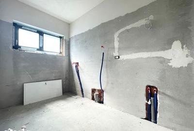 Casă cu 3 camere cu Teren 344 Mp în Central - 1