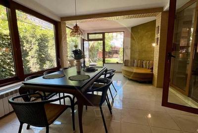 Casa / Vila cu 14 camere de vanzare in zona Centrala - 18