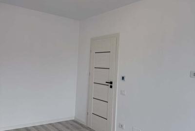 Casă cu 5 camere în Bariera Vâlcii - 4