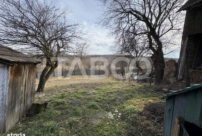 Casă cu 4 camere cu Teren 60 Mp în Loamneș - 10