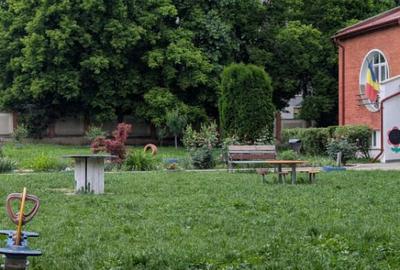 Bucovinei-Lizuca- 3 camere- bloc din 1982 - 1