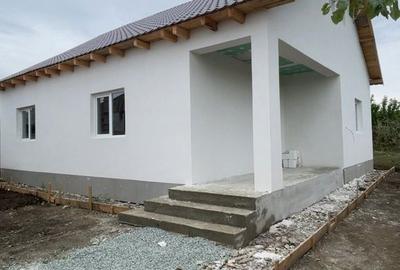 Casă cu 4 camere cu Teren 275 Mp în Lumina - 4