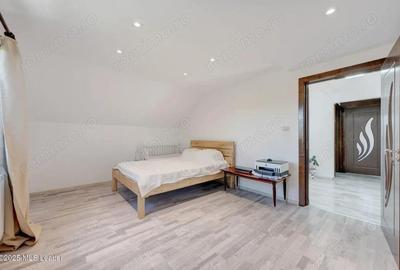 Casă cu Canalizare în Măneciu - 10