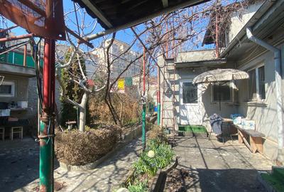 Teren cu casa renovabila!!!