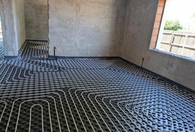 Casă cu 3 camere cu Teren 300 Mp în Central - 33