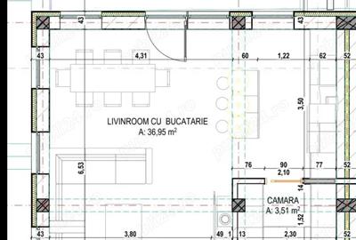 Casă cu Teren 400 Mp în Central