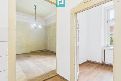 Apartament cu 3 camere semidecomandat în Central - 7