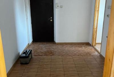 Garsonieră decomandată în Central - 3
