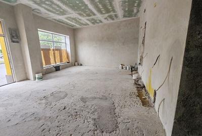 Spatiu comercial  - 70 mp - 3