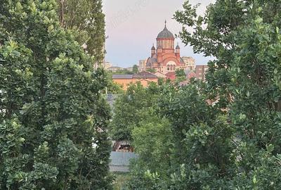 Apartament cu 3 camere semidecomandat în Cantemir - 9