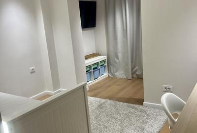 Apartament cu 4 camere decomandat în Central