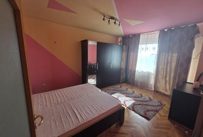 Apartament cu 3 camere semidecomandat, mobilat în Circumvalațiunii - 4
