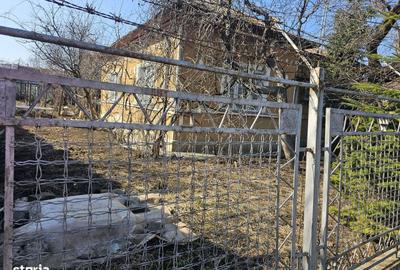 Casă cu 4 camere în Albești - 2