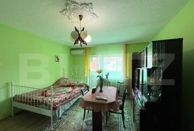 Apartament de vanzare cu 3 camere 66 mp, 2 balcoane zon - 13