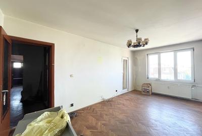 Apartament cu 3 camere decomandat în Complex Studențesc - 3