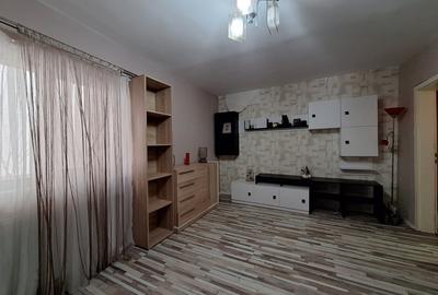 Apartament cu 3 camere decomandat, mobilat în Aradului - 3