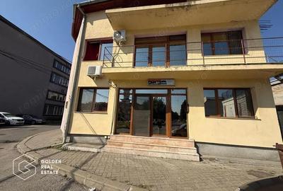 Spațiu comercial, de 78 mp, în Complex Studențesc - 7