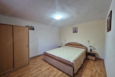 Casă individuală cu 5 camere cu Teren 2500 Mp în Central - 8