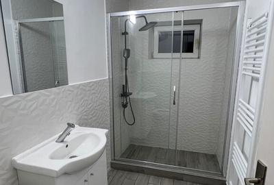 Inchiriez apartament cu 3 camere decomandat - 8