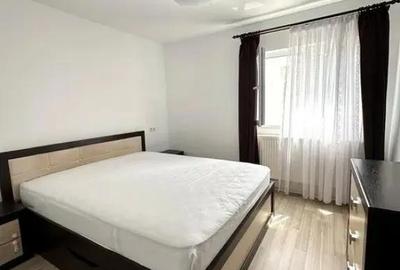 Apartament cu 2 camere decomandat în Vișani