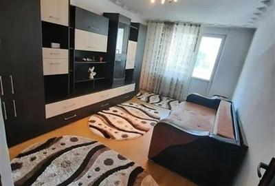 Apartament cu 2 camere decomandat, mobilat în Astra