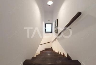 Casă cu 4 camere cu Teren 276 Mp în Central - 2